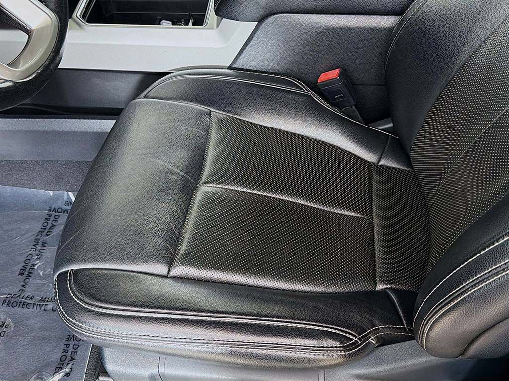 Used 2021 Ford F450 Lariat w/ Lariat Ultimate Package AWD/4WD image 24