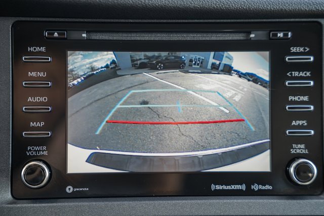 Used 2020 Toyota Sienna XLE image 40