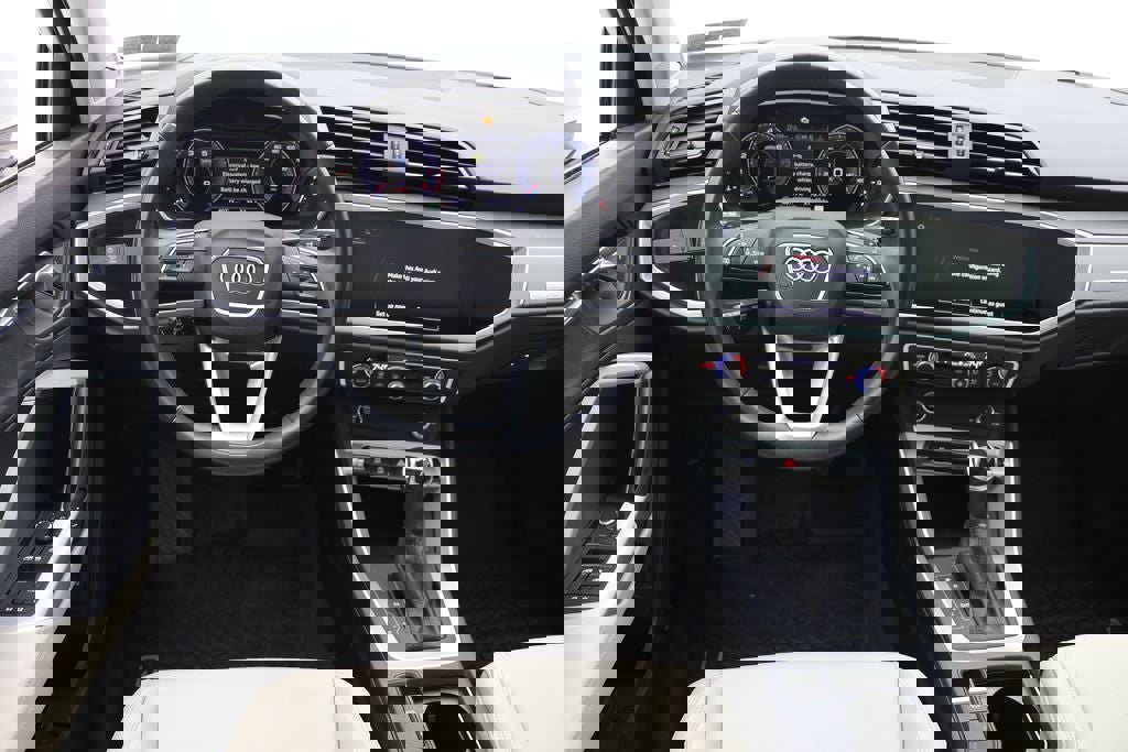 Used 2022 Audi Q3 2.0T Premium Plus image 13