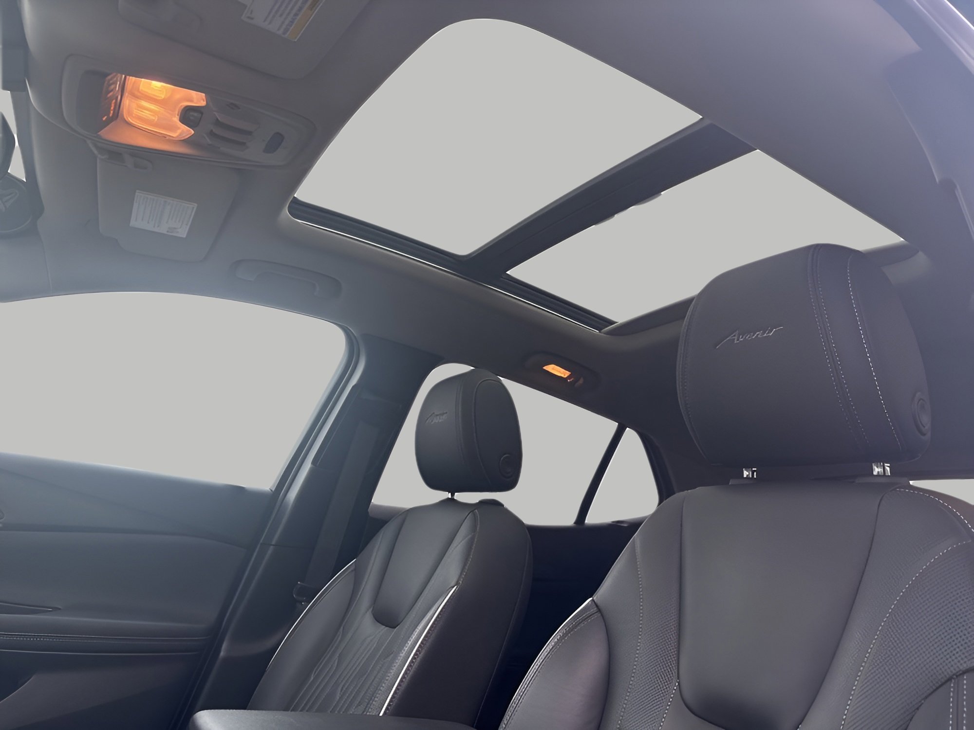 Used 2024 Buick Encore GX Avenir w/ Avenir Convenience Package image 18