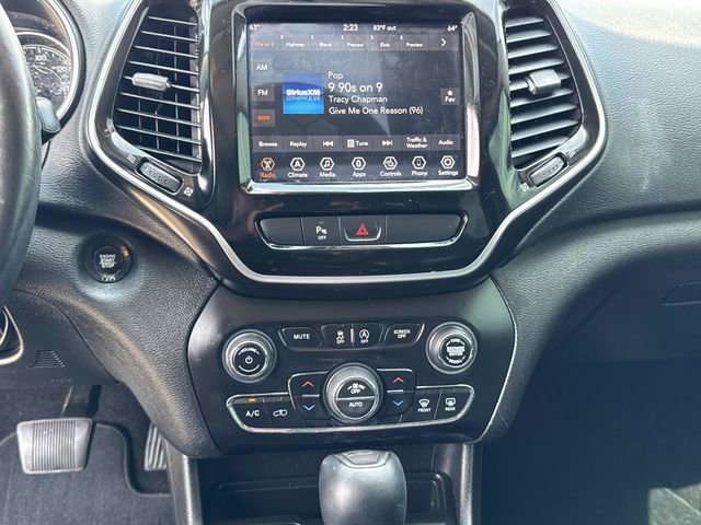 Used 2019 Jeep Cherokee Limited image 29