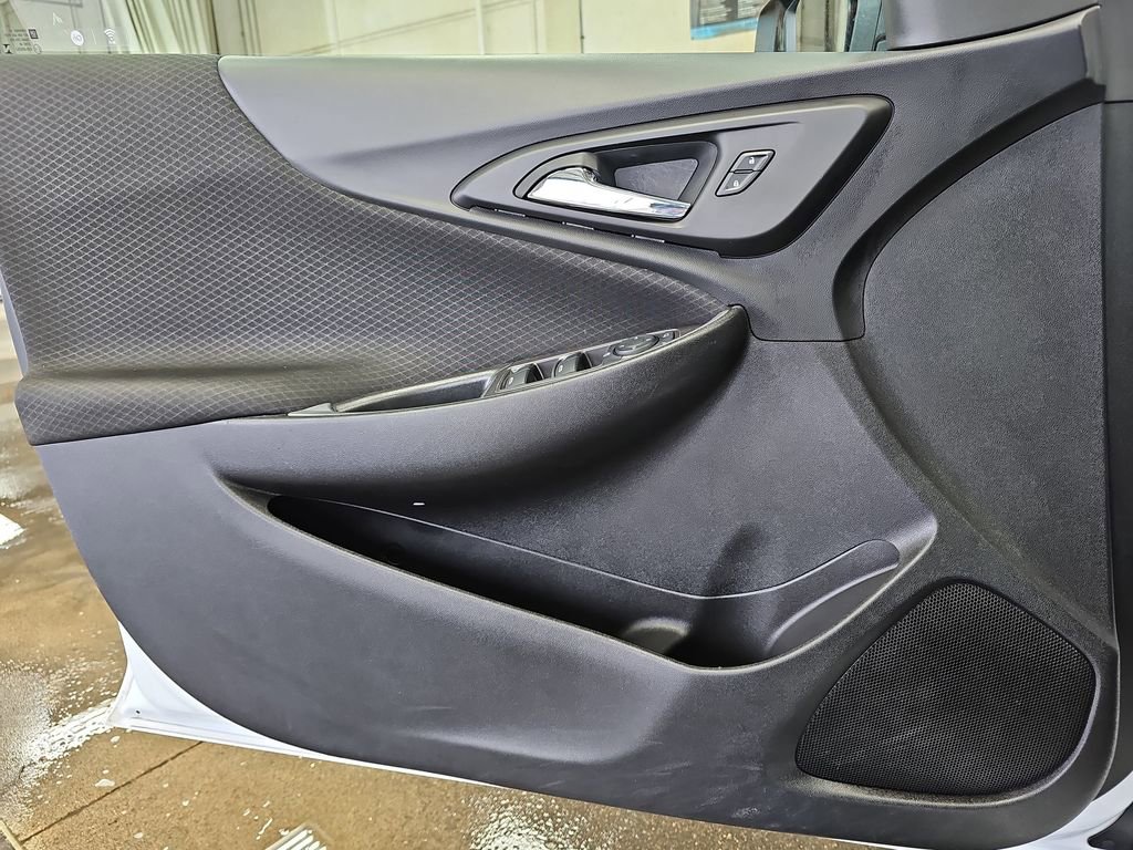 Used 2024 Chevrolet Malibu LT image 27