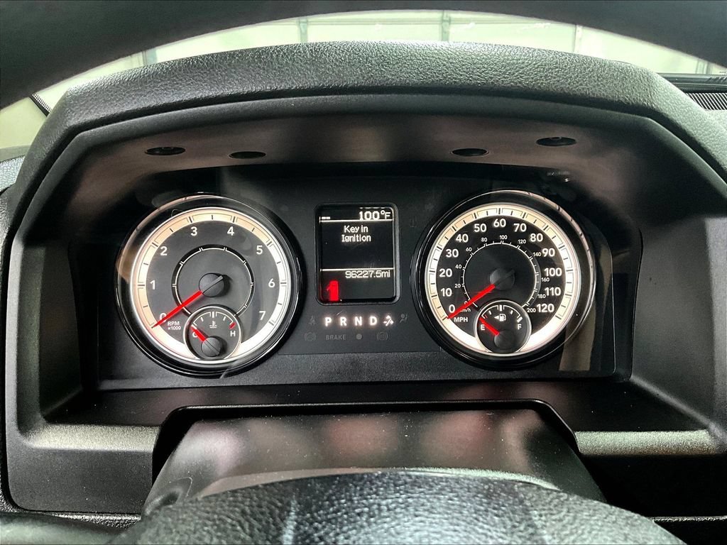 Used 2021 RAM 1500 Classic SLT AWD/4WD image 15