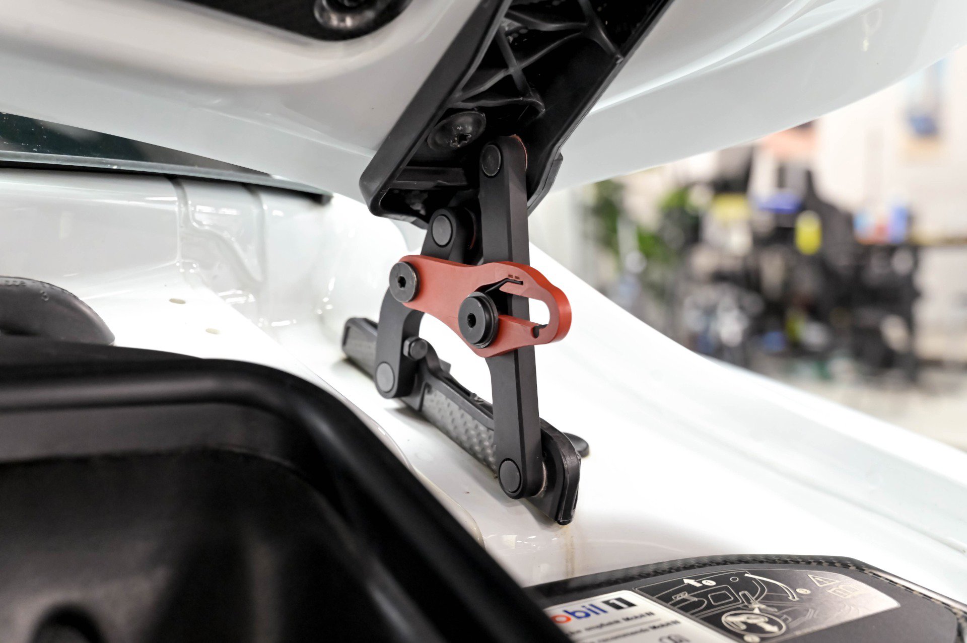 Used 2018 Porsche 911 GT3 RWD image 47