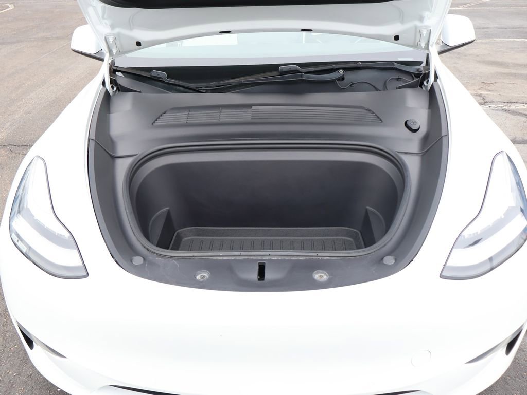 Used 2020 Tesla Model Y Performance image 36