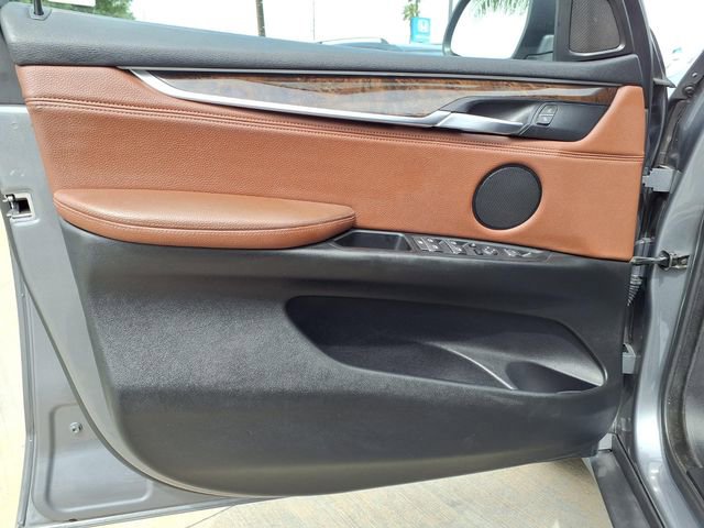 Used 2016 BMW X5 xDrive40e image 19