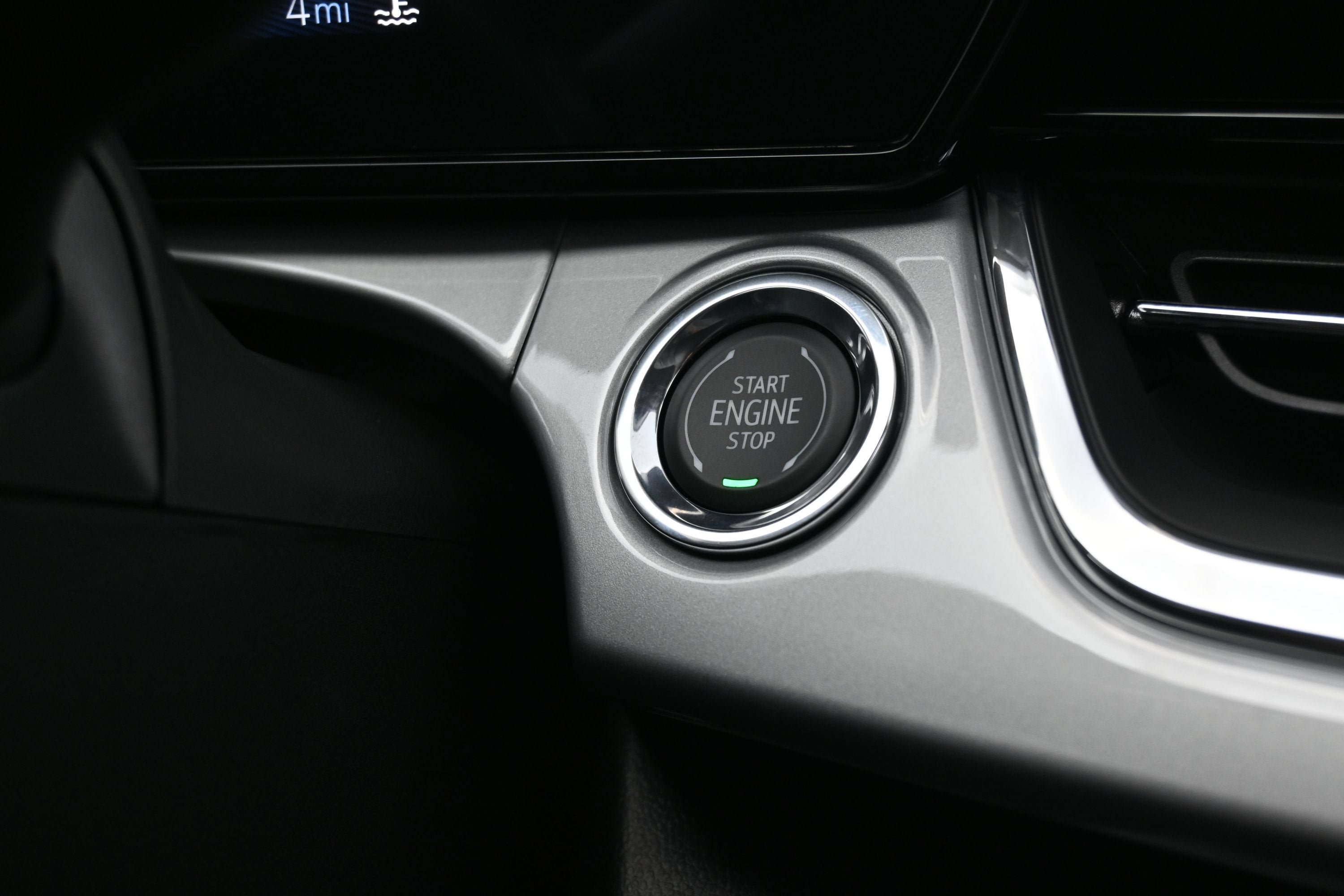 New 2026 Chevrolet Trax LT w/ Driver Confidence Package FWD image 19