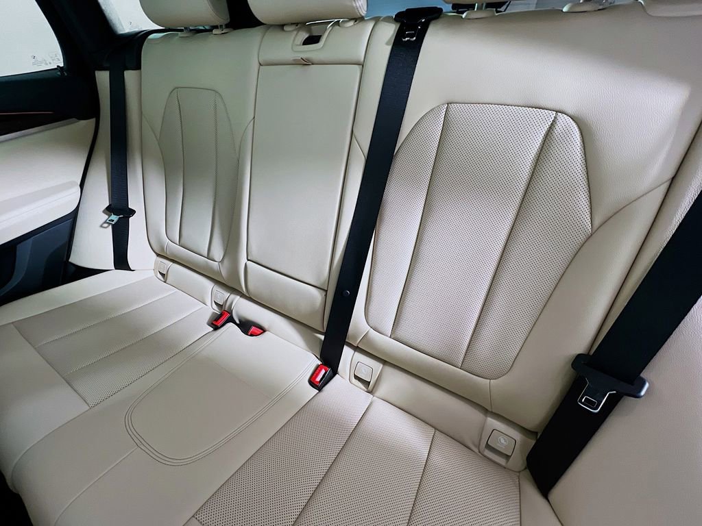 Used 2023 BMW X3 xDrive30i w/ Premium Package w/ZPA image 25