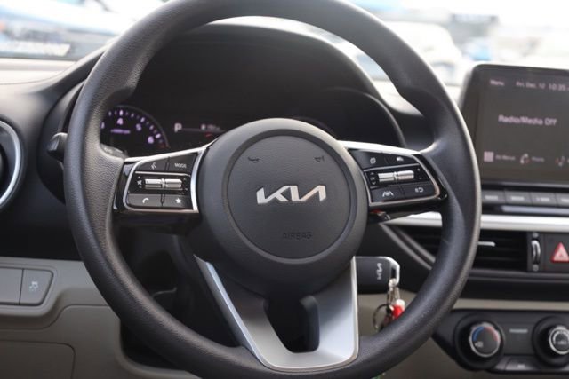 Certified 2023 Kia Forte LXS w/ LXS Technology Package image 28