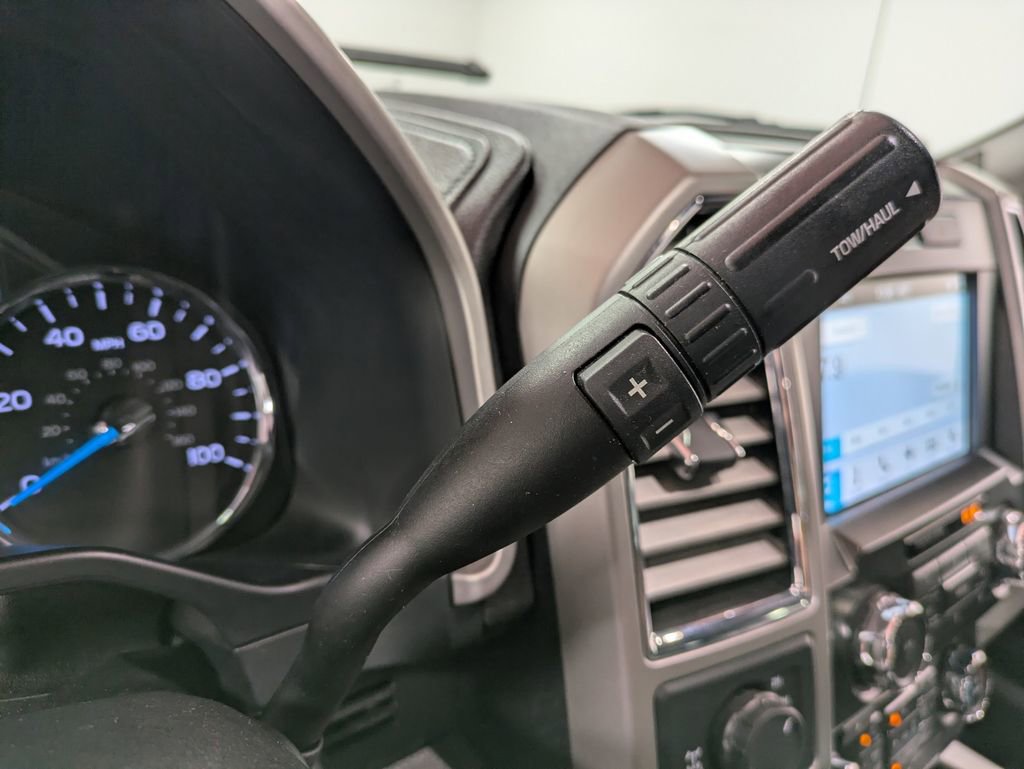 Used 2017 Ford F250 Lariat w/ Chrome Package AWD/4WD image 22