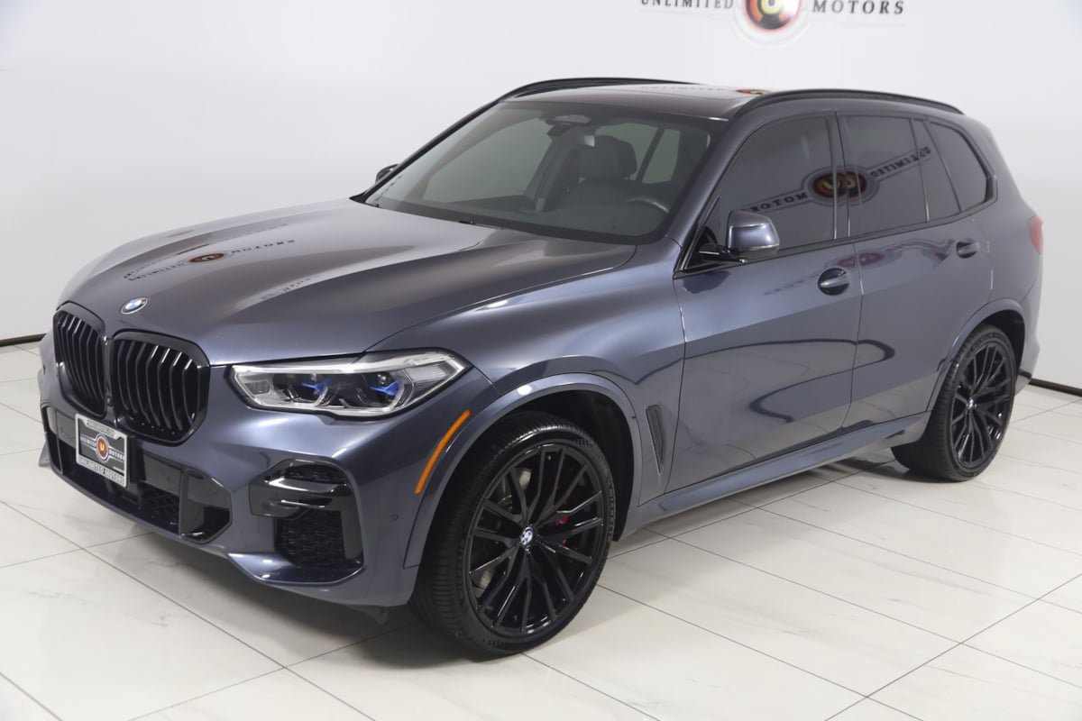 Used 2022 BMW X5 M50i w/ Executive Package AWD/4WD image 24