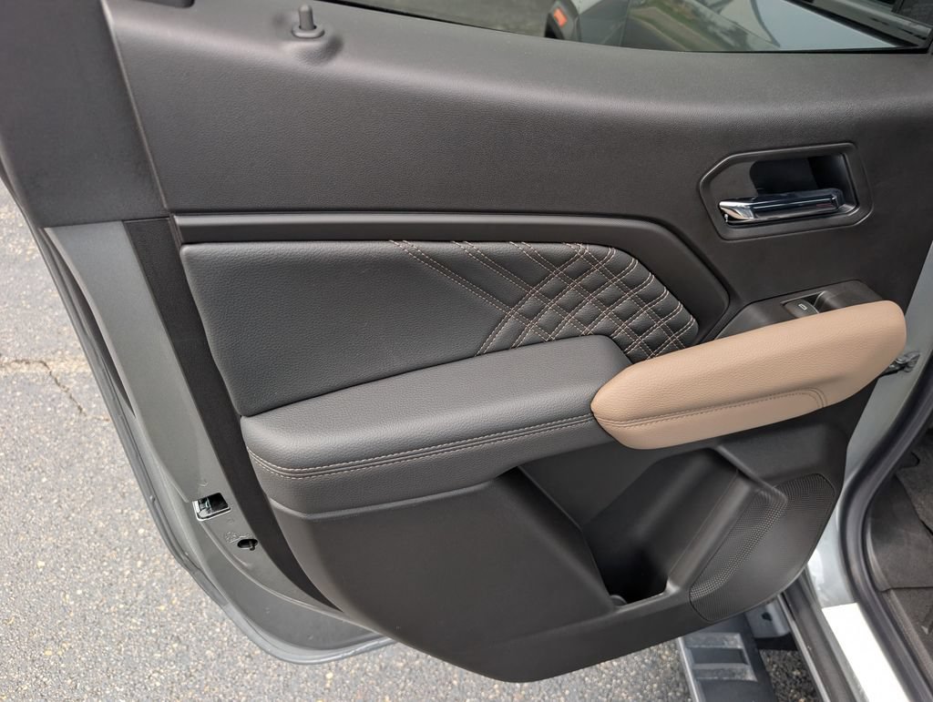 New 2026 GMC Canyon Denali AWD/4WD image 11
