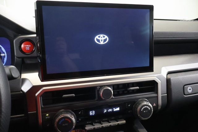 Certified 2025 Toyota 4Runner TRD Off-Road Premium AWD/4WD image 20