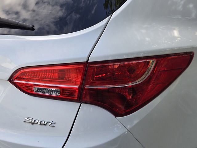 Used 2016 Hyundai Santa Fe Sport w/ Option Group 02 FWD image 8