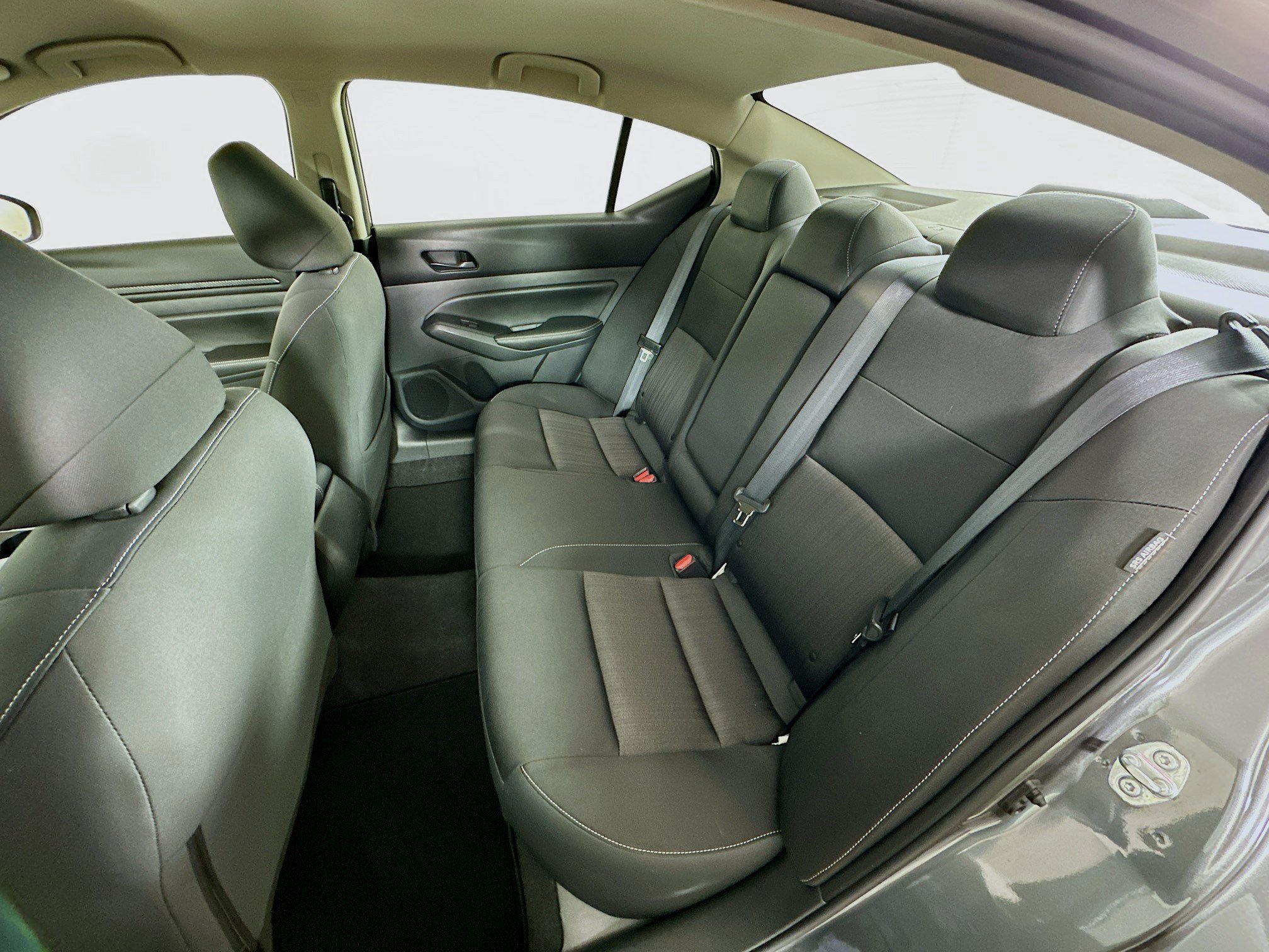 Used 2024 Nissan Altima 2.5 SV FWD image 26