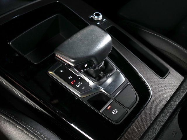 Used 2023 Audi Q5 2.0T Premium Plus AWD/4WD image 22