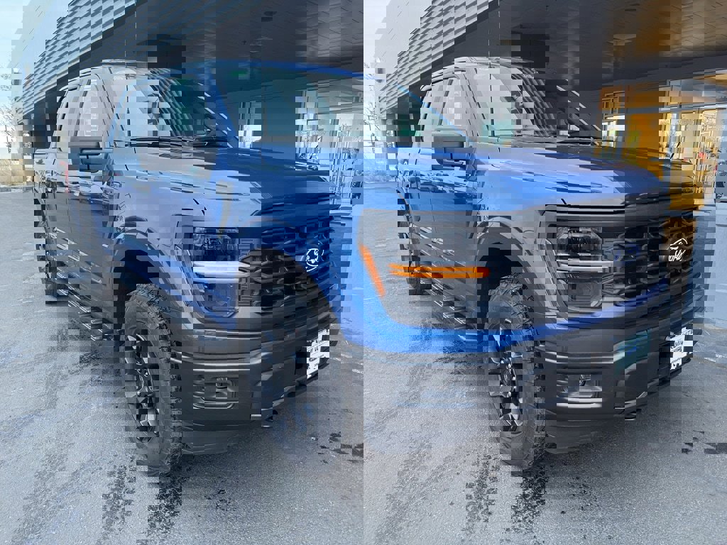 New 2025 Ford F150 STX w/ Equipment Group 201A FX4