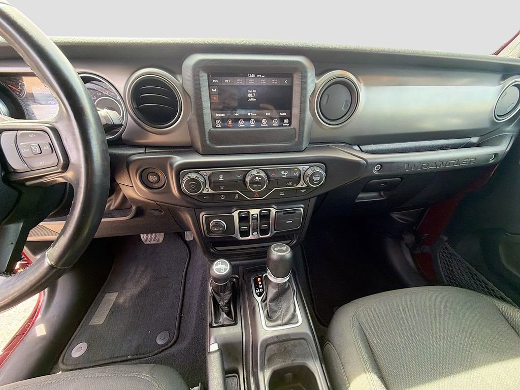 Used 2022 Jeep Wrangler Unlimited Sport image 24