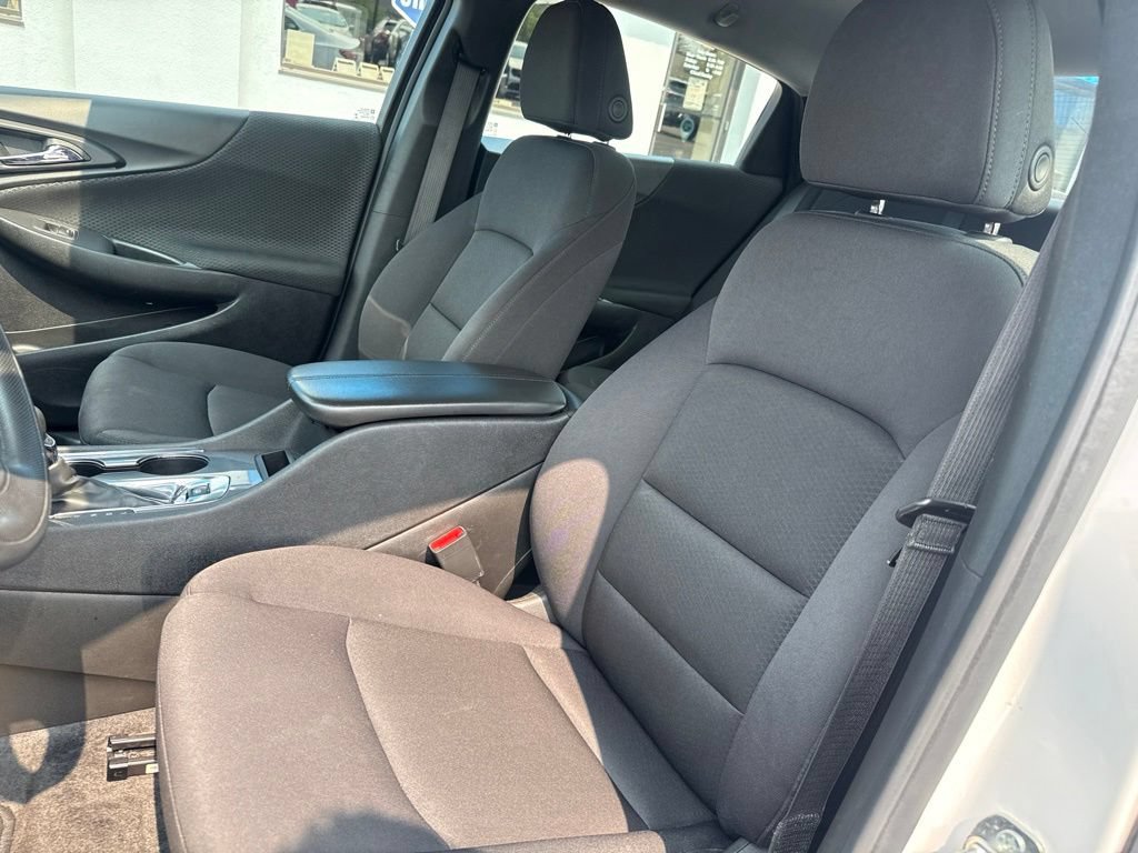 Used 2024 Chevrolet Malibu LT FWD image 34