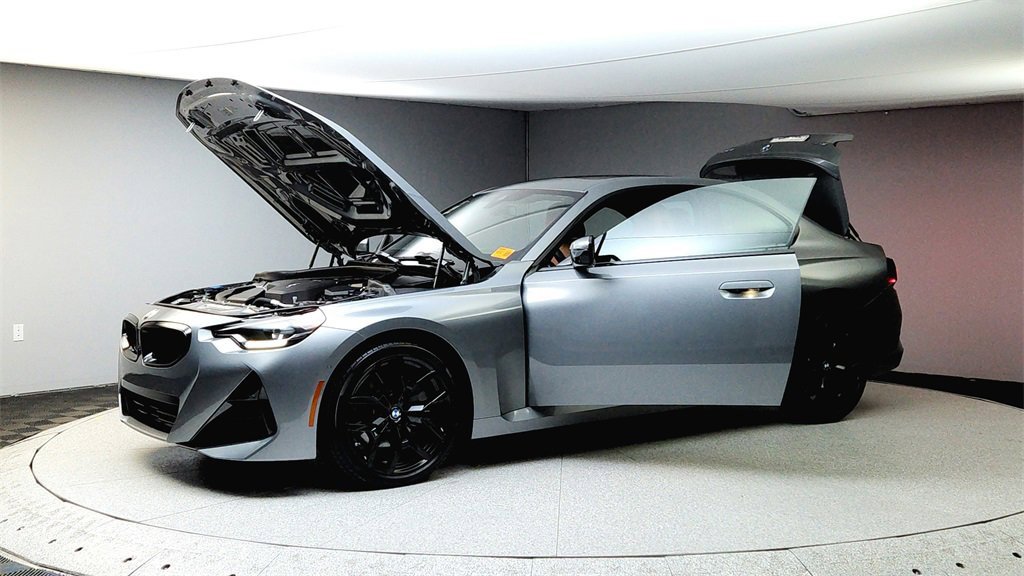 Used 2025 BMW 230i xDrive Coupe w/ M Sport Package image 10