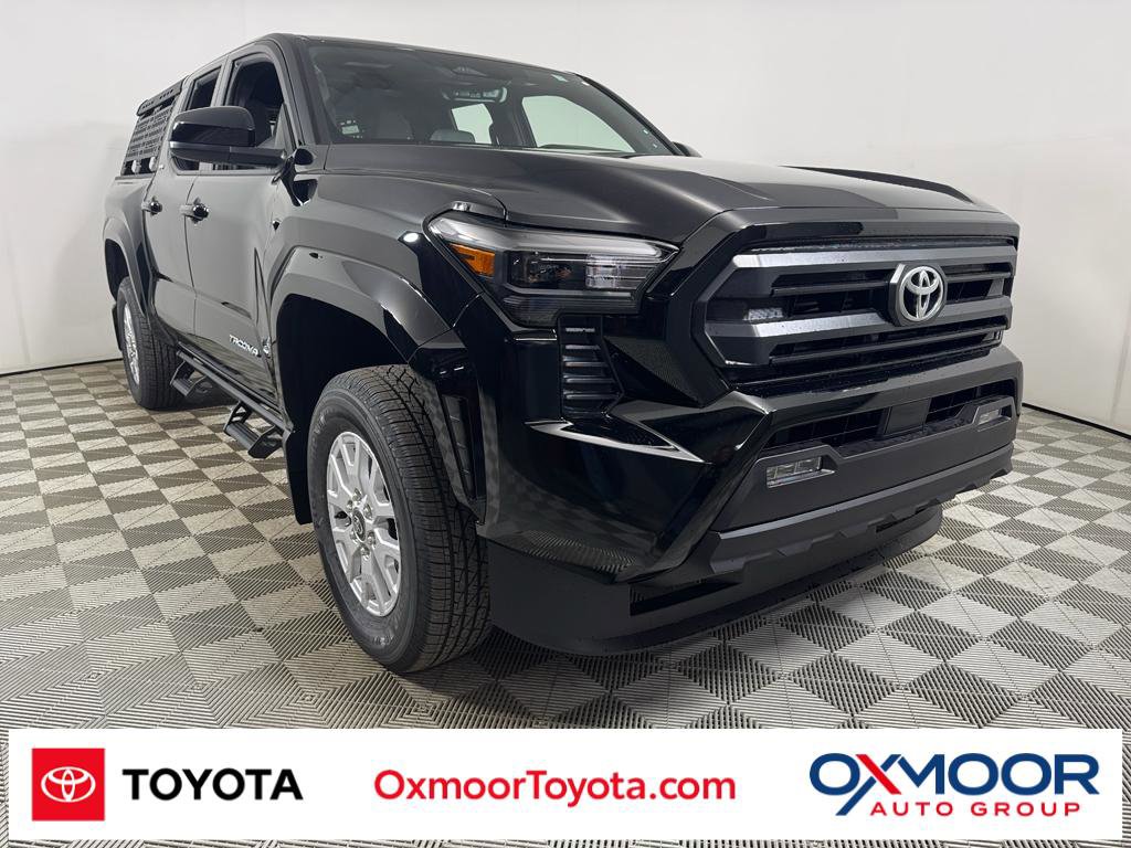 New 2025 Toyota Tacoma SR5
