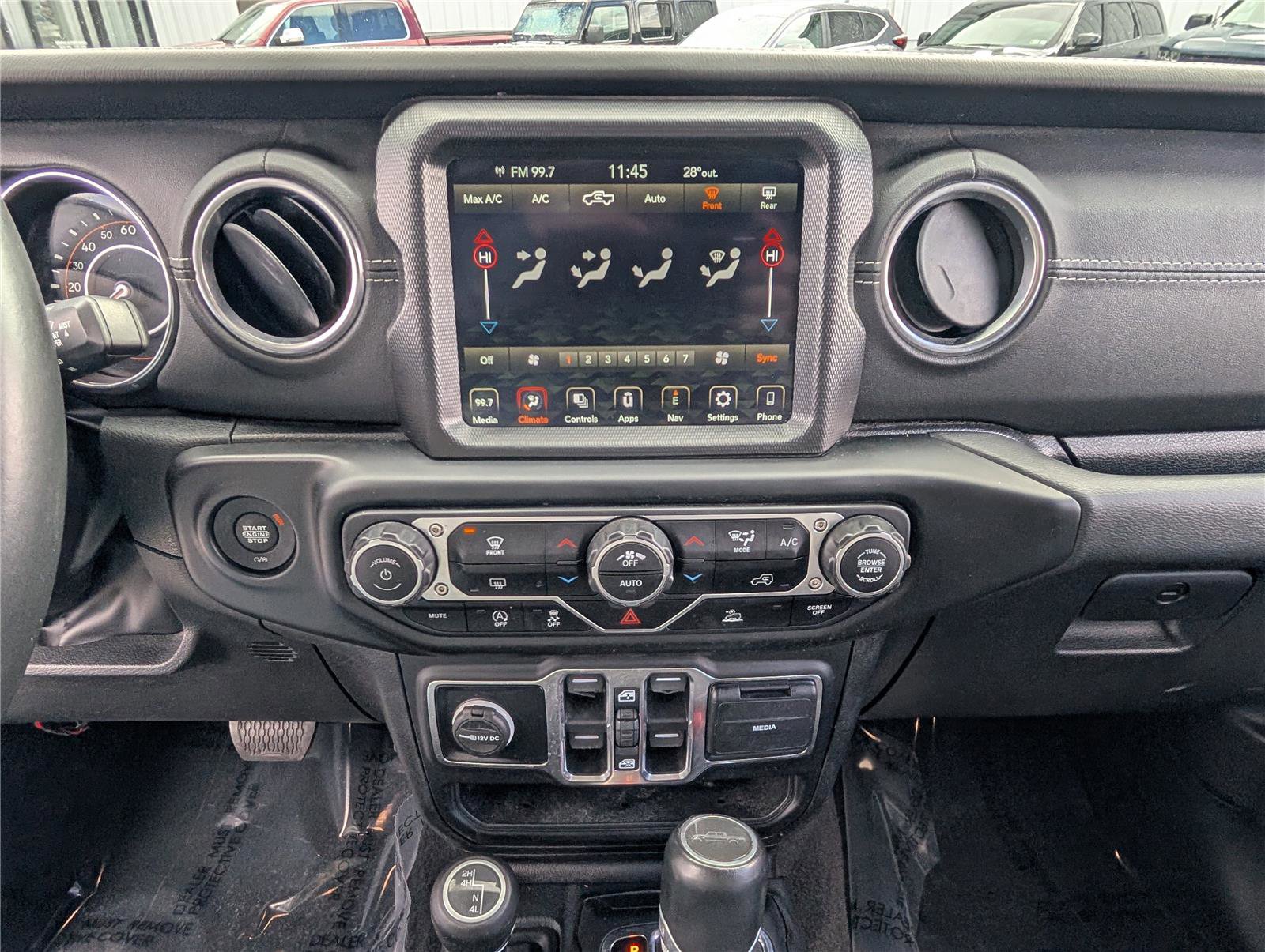 Used 2022 Jeep Gladiator Overland w/ Popular Equipment Package AWD/4WD image 18