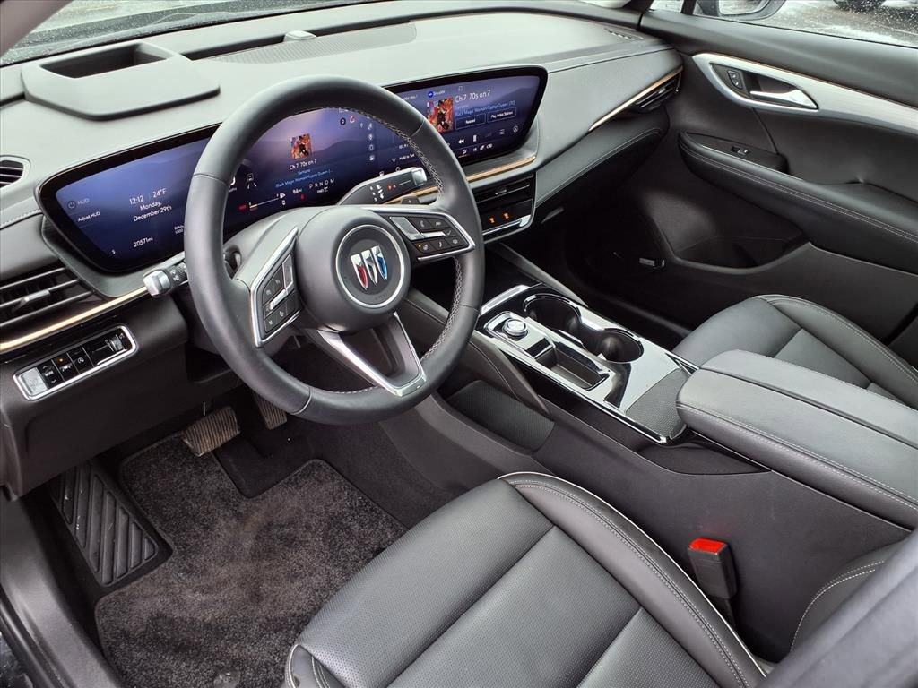 Certified 2024 Buick Envision Avenir image 4