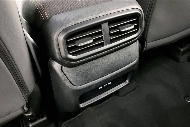 Used 2024 Honda Pilot Sport image 9