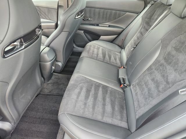 Used 2025 Hyundai Elantra N image 28