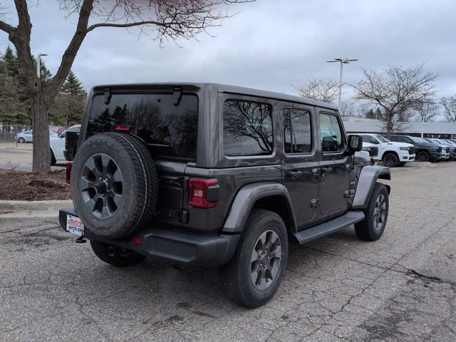 Used 2019 Jeep Wrangler Unlimited Sahara image 3