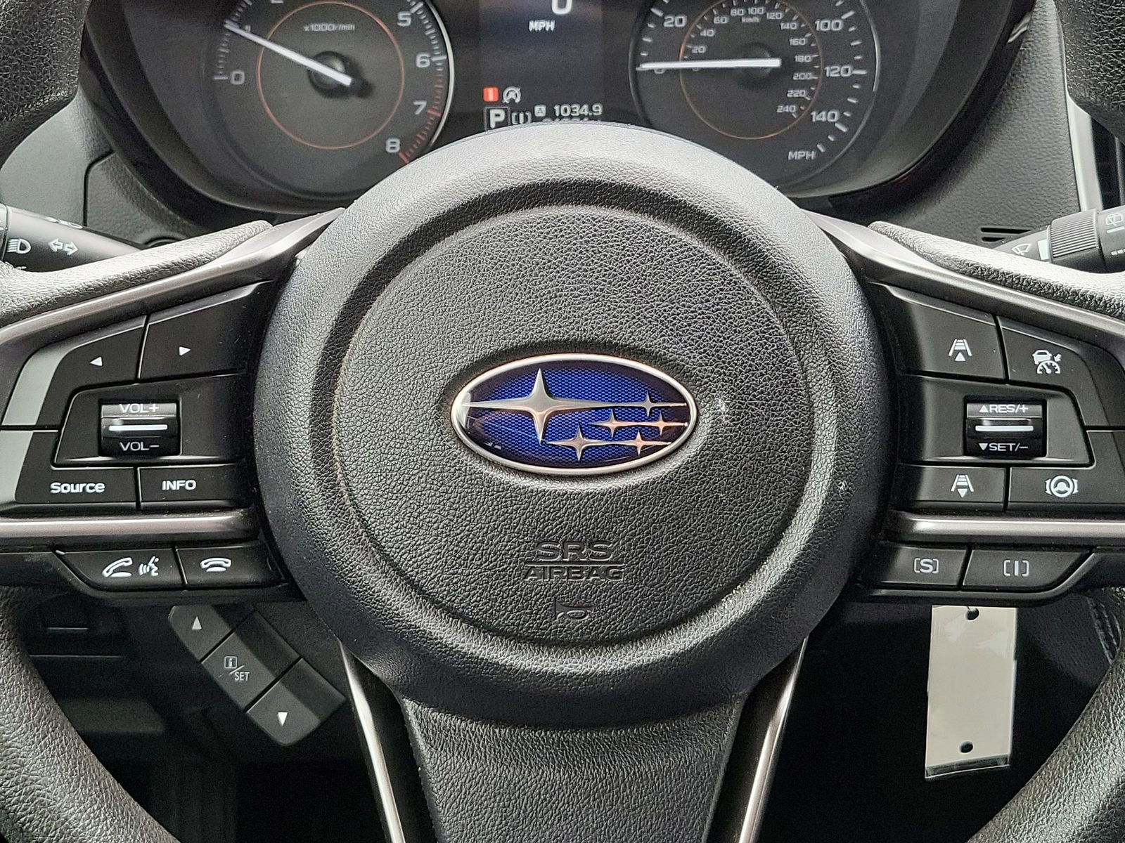 Used 2022 Subaru Crosstrek 2.0i AWD/4WD image 11