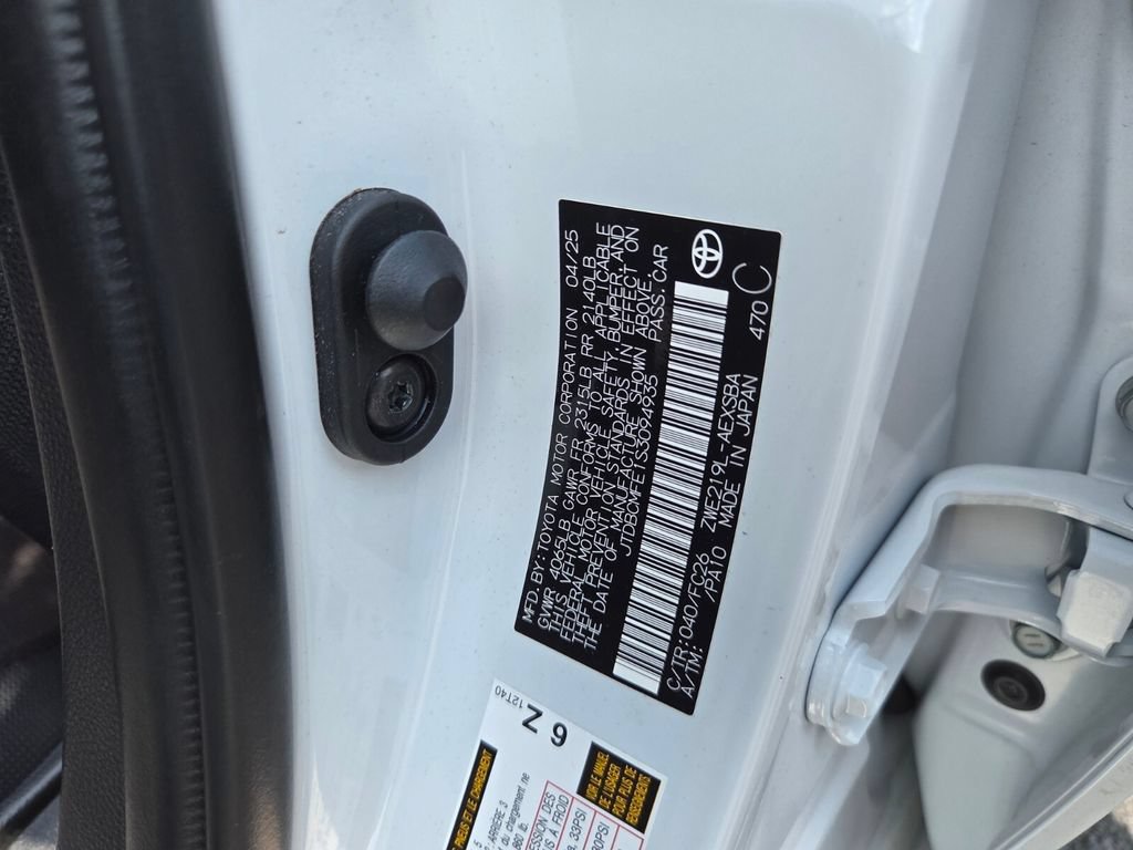 Certified 2025 Toyota Corolla SE FWD image 15
