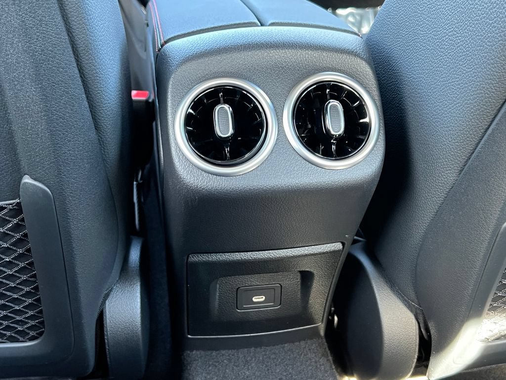 New 2026 Mercedes-Benz CLA 250 4MATIC image 33
