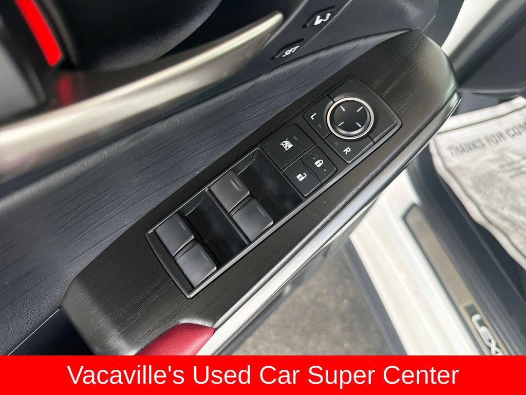 Used 2024 Lexus IS 300 AWD w/ Premium Package image 11
