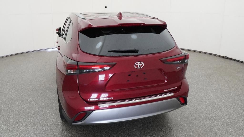 New 2026 Toyota Highlander Platinum AWD/4WD image 6