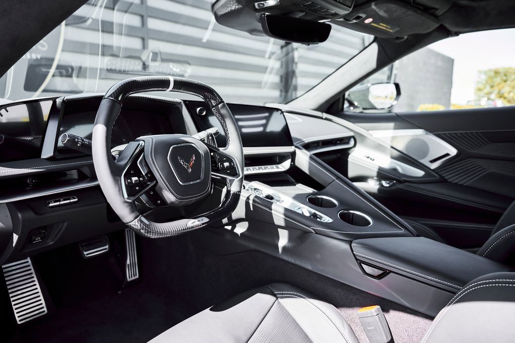 Used 2026 Chevrolet Corvette ZR1 w/ ZR1 Carbon Fiber Aero Package image 2