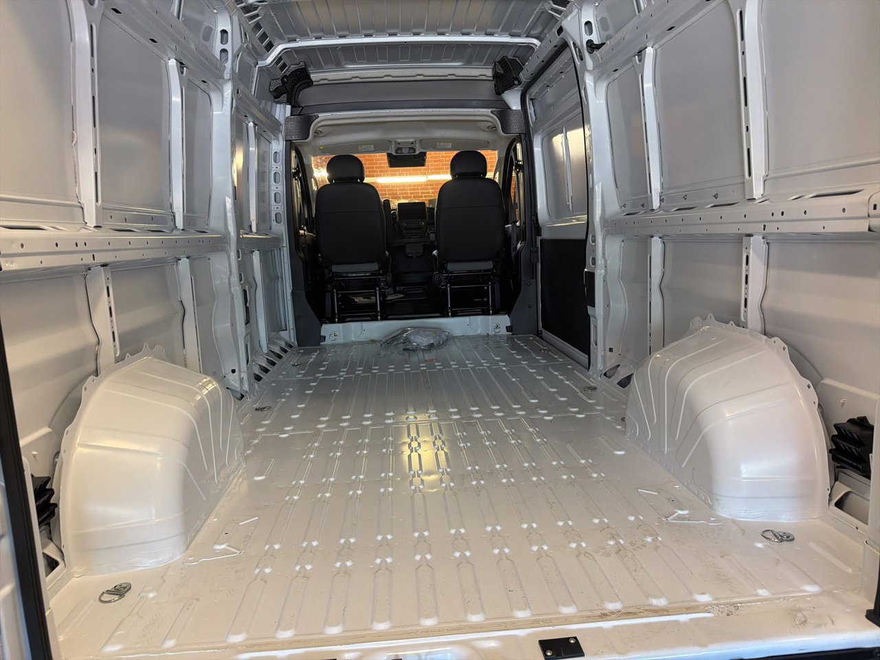 New 2026 RAM ProMaster 2500 w/ Premium Convenience Group FWD image 14