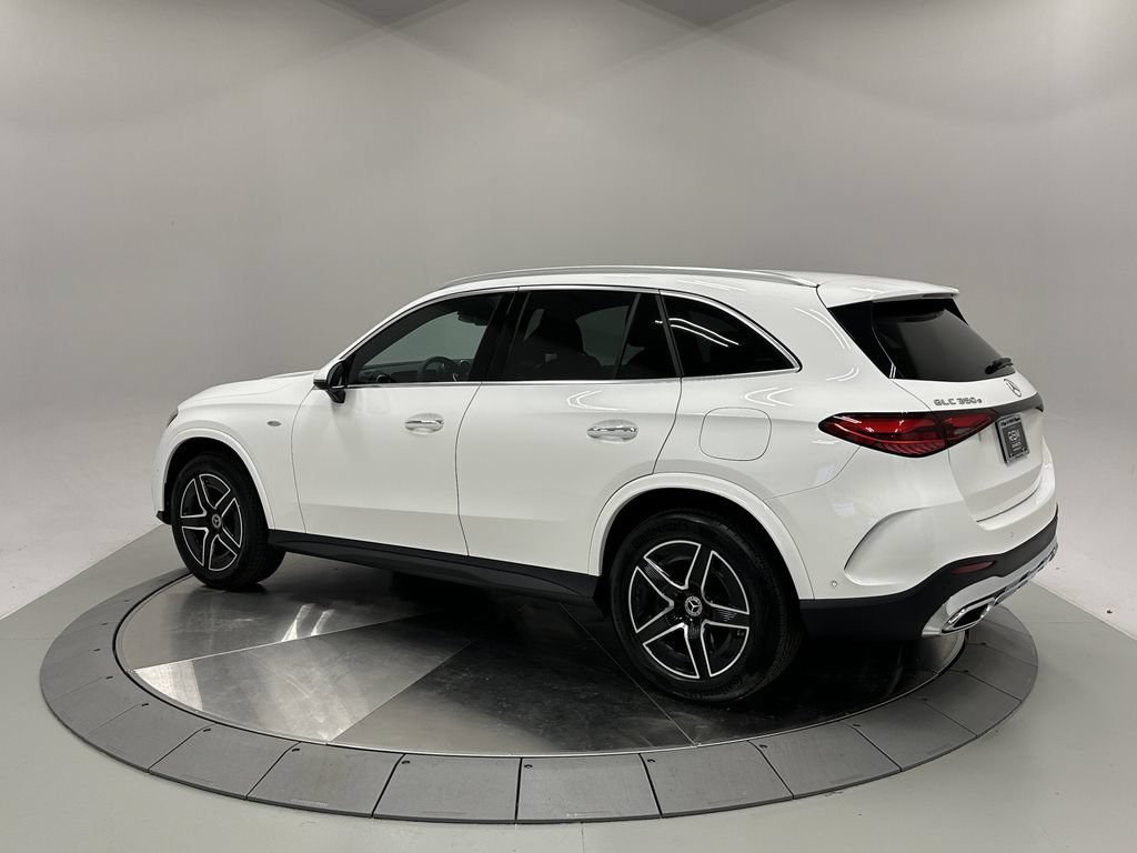 Used 2025 Mercedes-Benz GLC 350e 4MATIC image 6