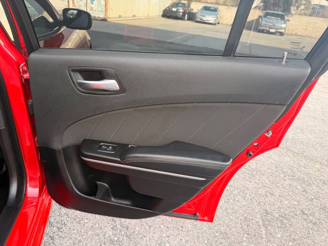 Used 2022 Dodge Charger SXT RWD image 32