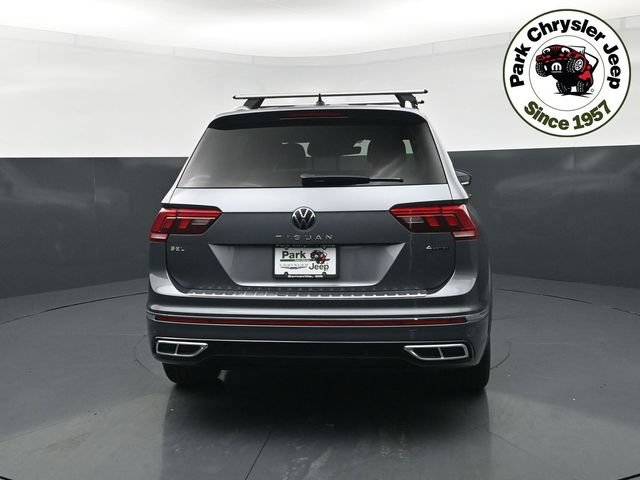 Used 2022 Volkswagen Tiguan SEL R-Line AWD/4WD image 5