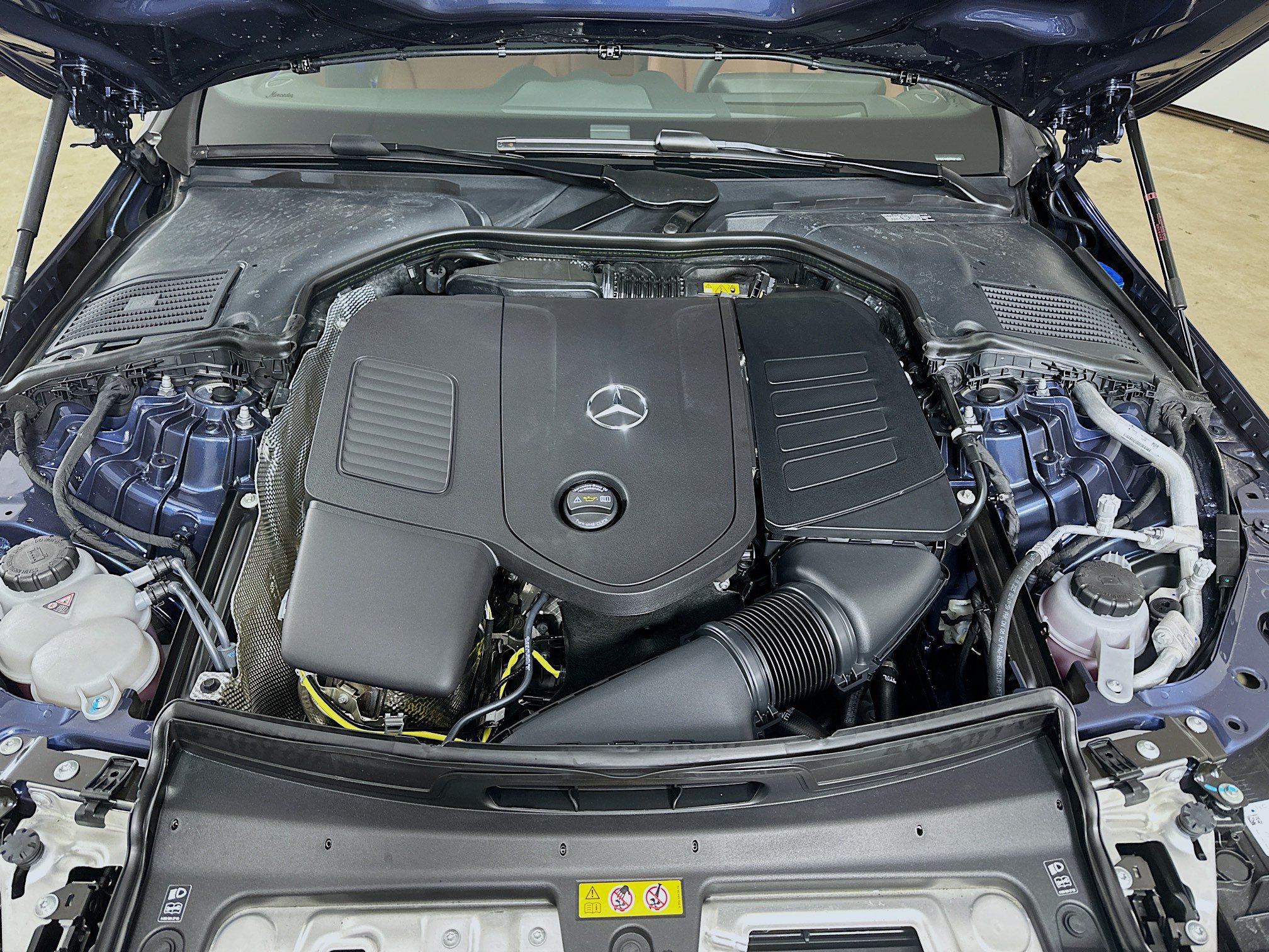 Used 2026 Mercedes-Benz C 300 4MATIC Sedan image 37