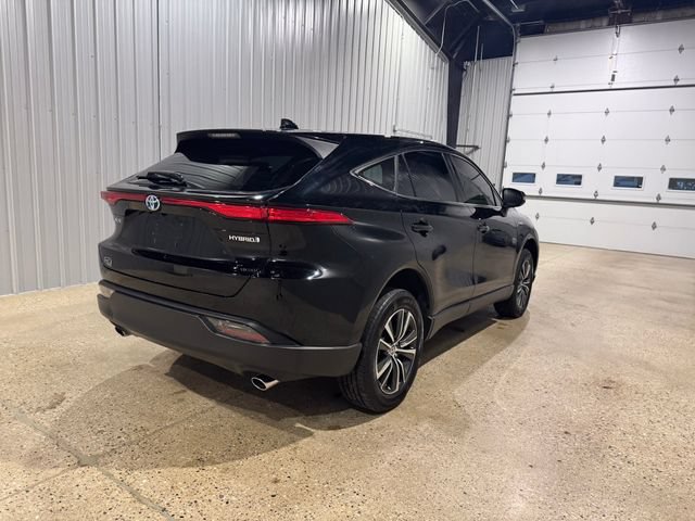 Used 2021 Toyota Venza LE w/ Carpet Mat Package (TMS) AWD/4WD image 8