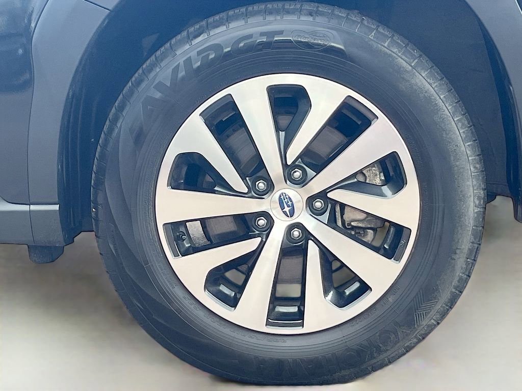 Used 2023 Subaru Outback Premium image 30