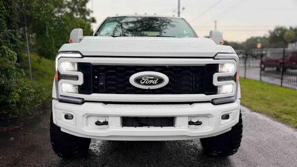 Used 2026 Ford F450 Lariat w/ FX4 Off-Road Package AWD/4WD image 18