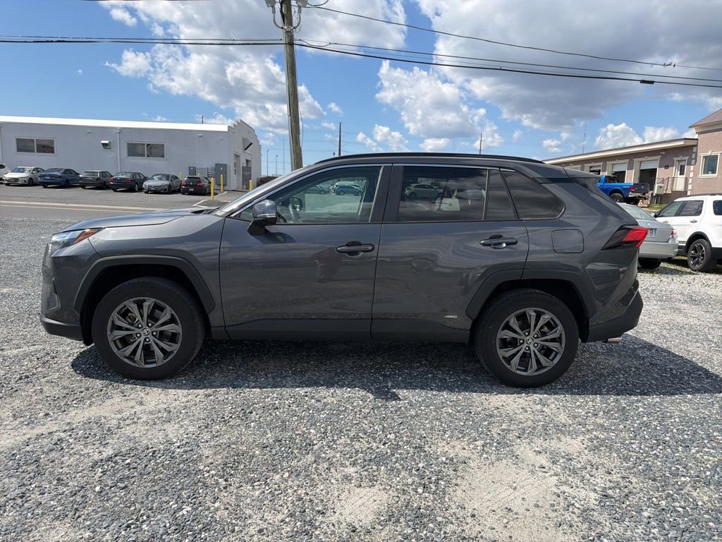 Used 2024 Toyota RAV4 XLE Premium w/ Weather Package AWD/4WD image 2