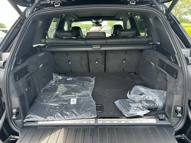 New 2026 BMW X5 xDrive50e w/ Climate Comfort Package AWD/4WD image 33