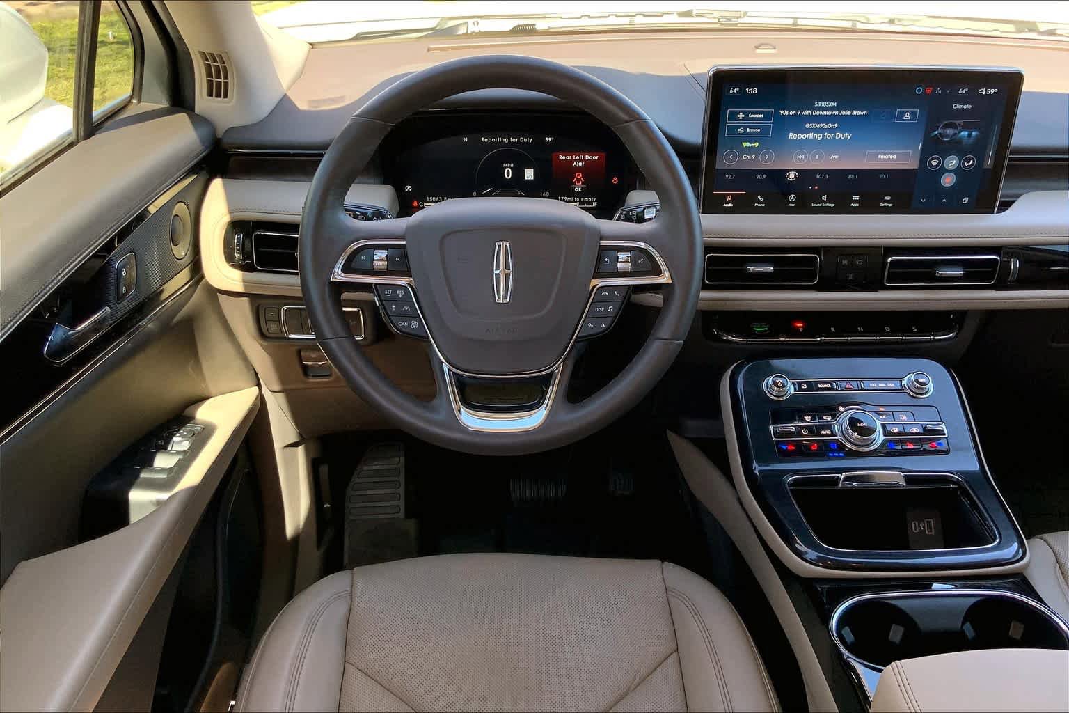 Used 2022 Lincoln Nautilus Reserve FWD image 6