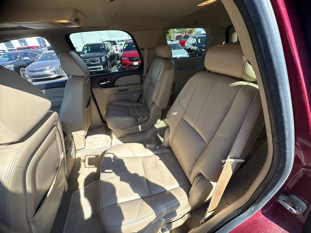 Used 2008 GMC Yukon Denali image 11