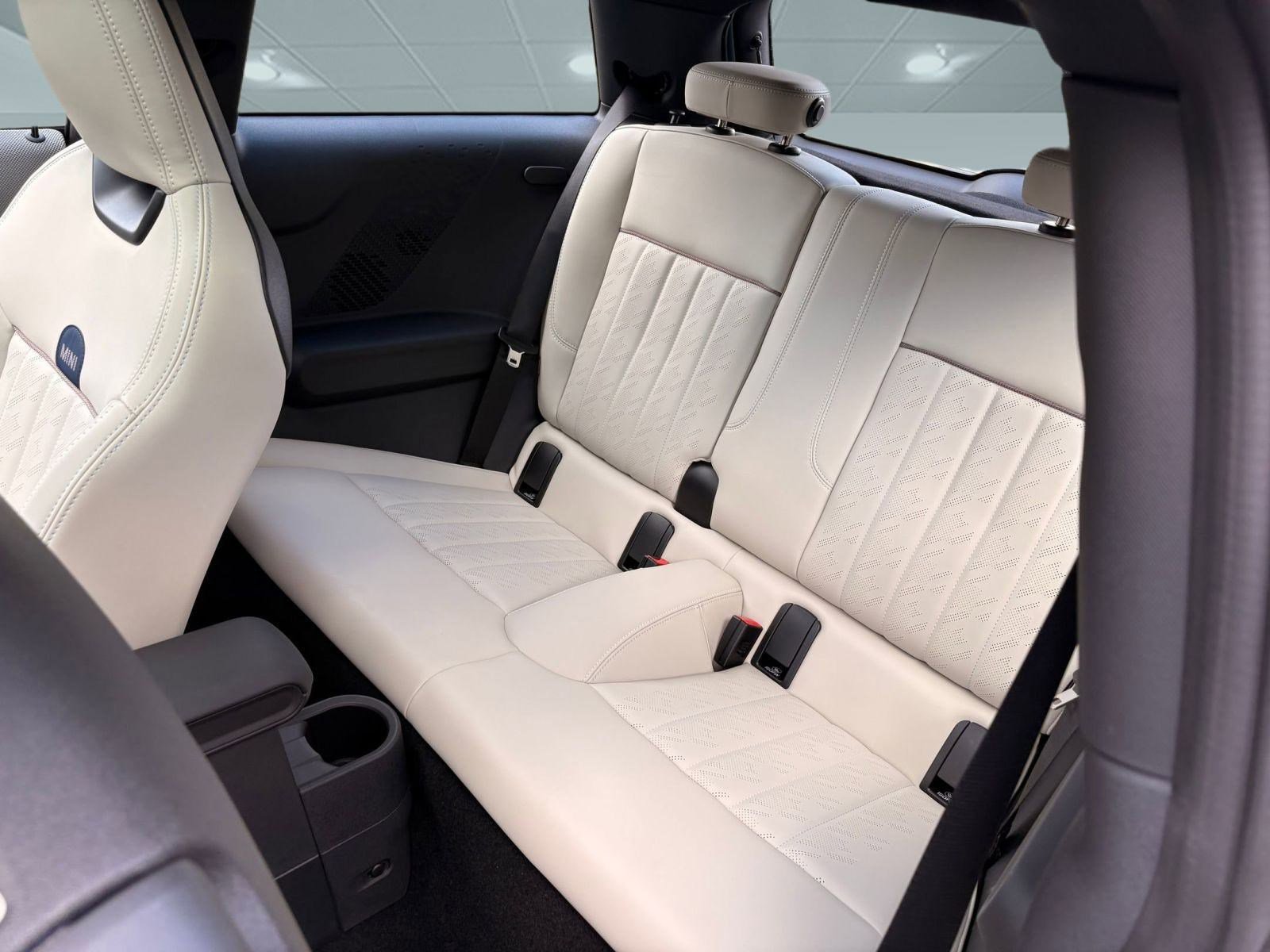 New 2026 MINI Cooper S image 21