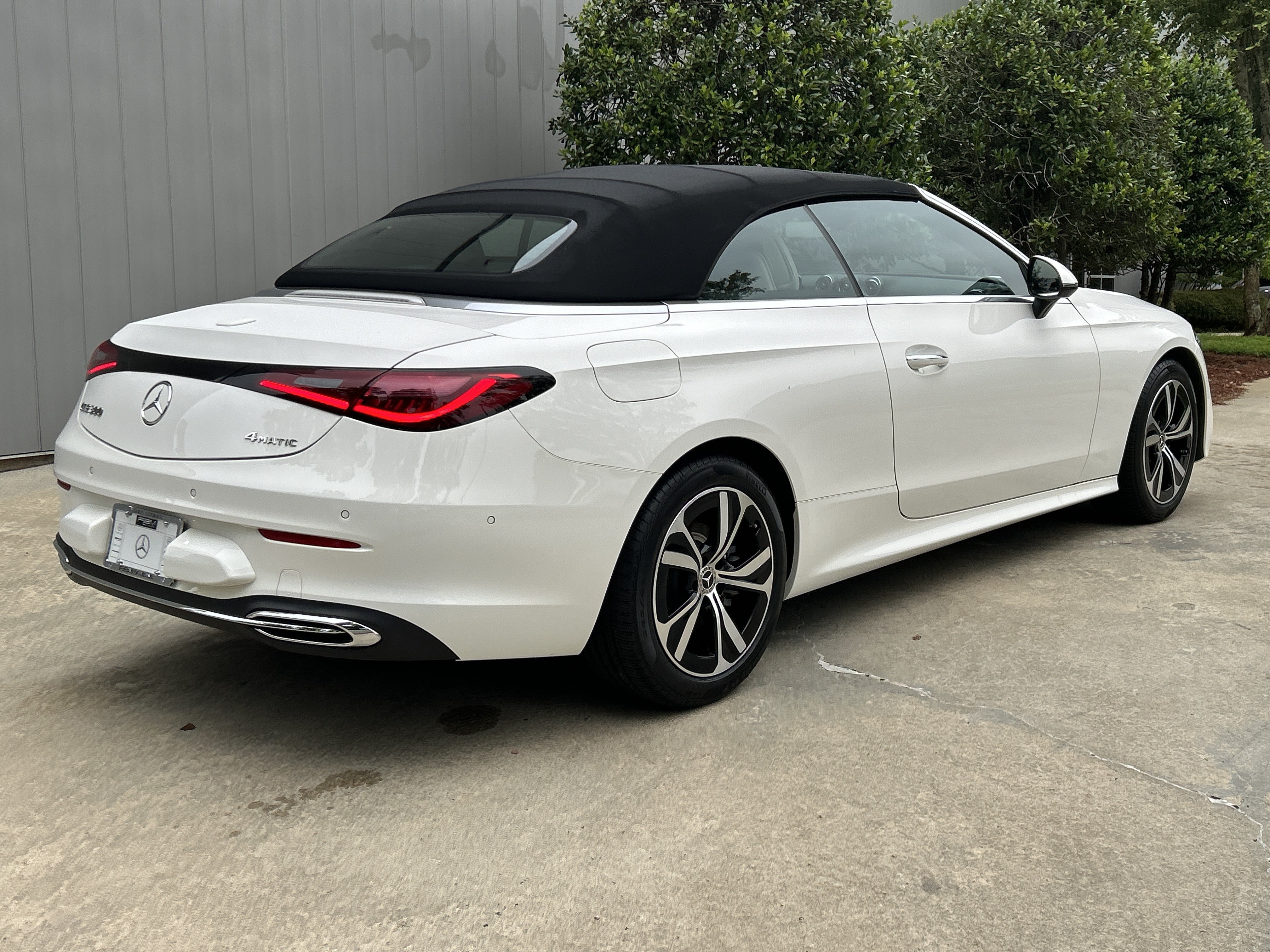 Certified 2025 Mercedes-Benz CLE 300 4MATIC Cabriolet image 11